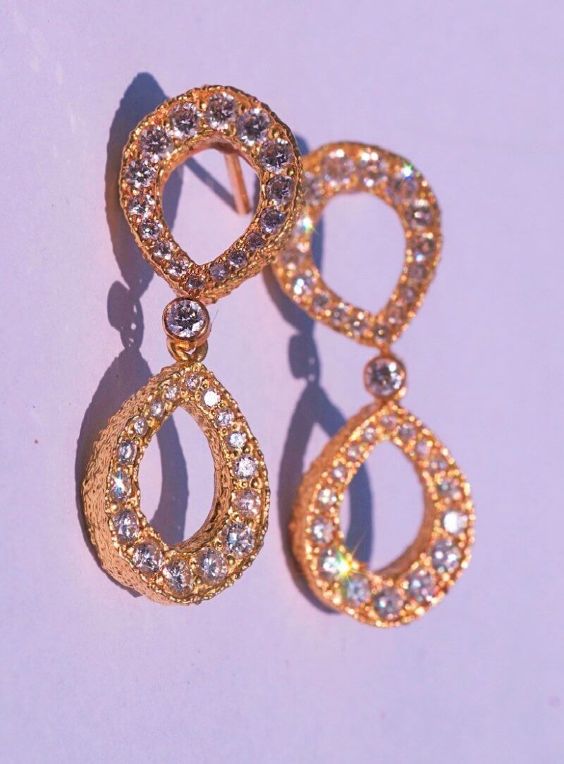 Double infinity earrings
